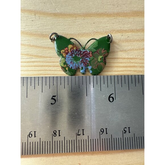Butterfly Pendant With Floral Design On Green Enamel Metal Base - Picture 3 of 3